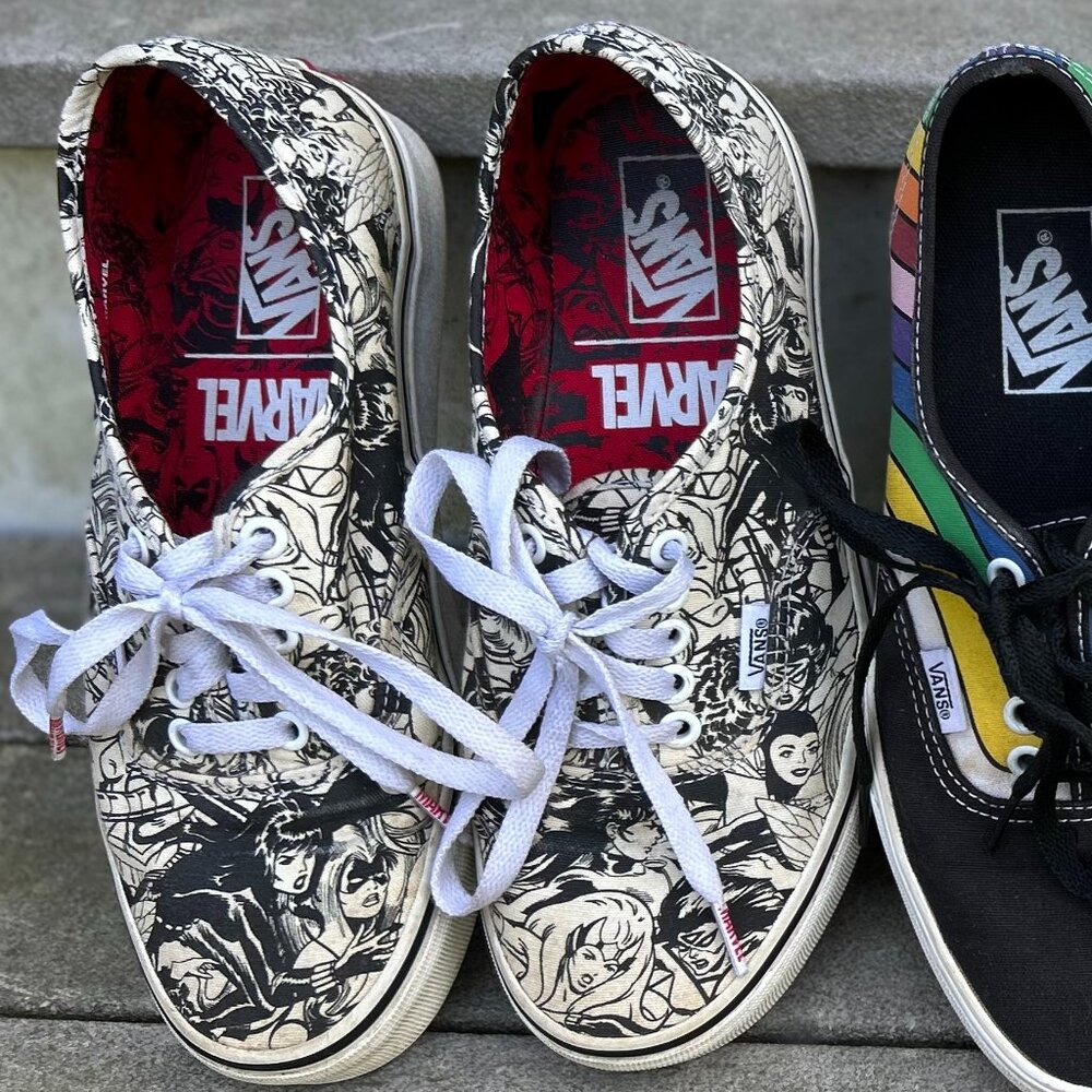 Vans x Marvel Women Authentic EU 39 (US ~8)  Limited Edition Female Super-hero